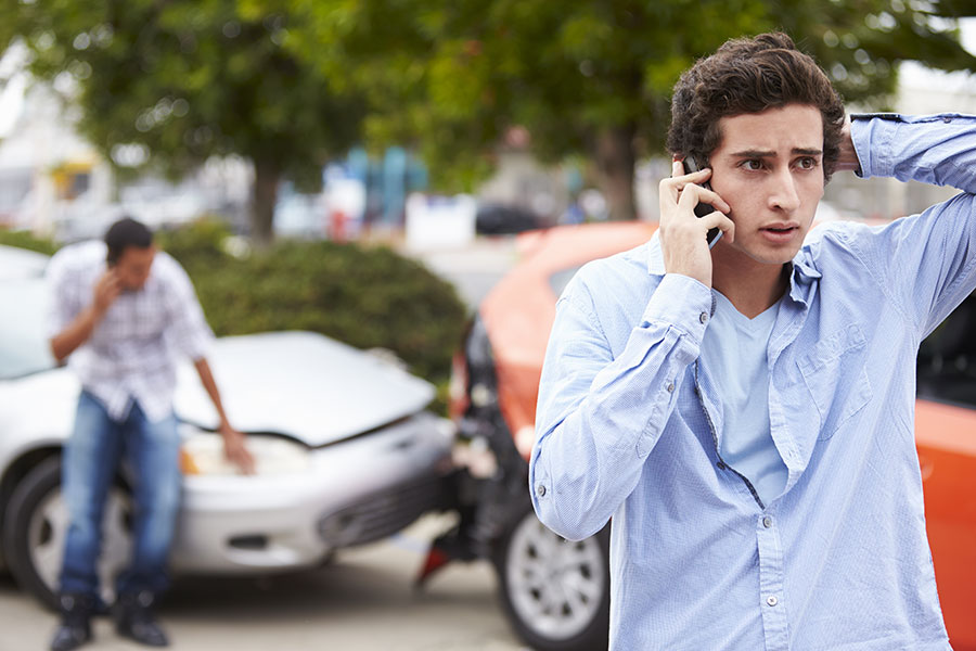 How to prepare your teenager for their first car accident