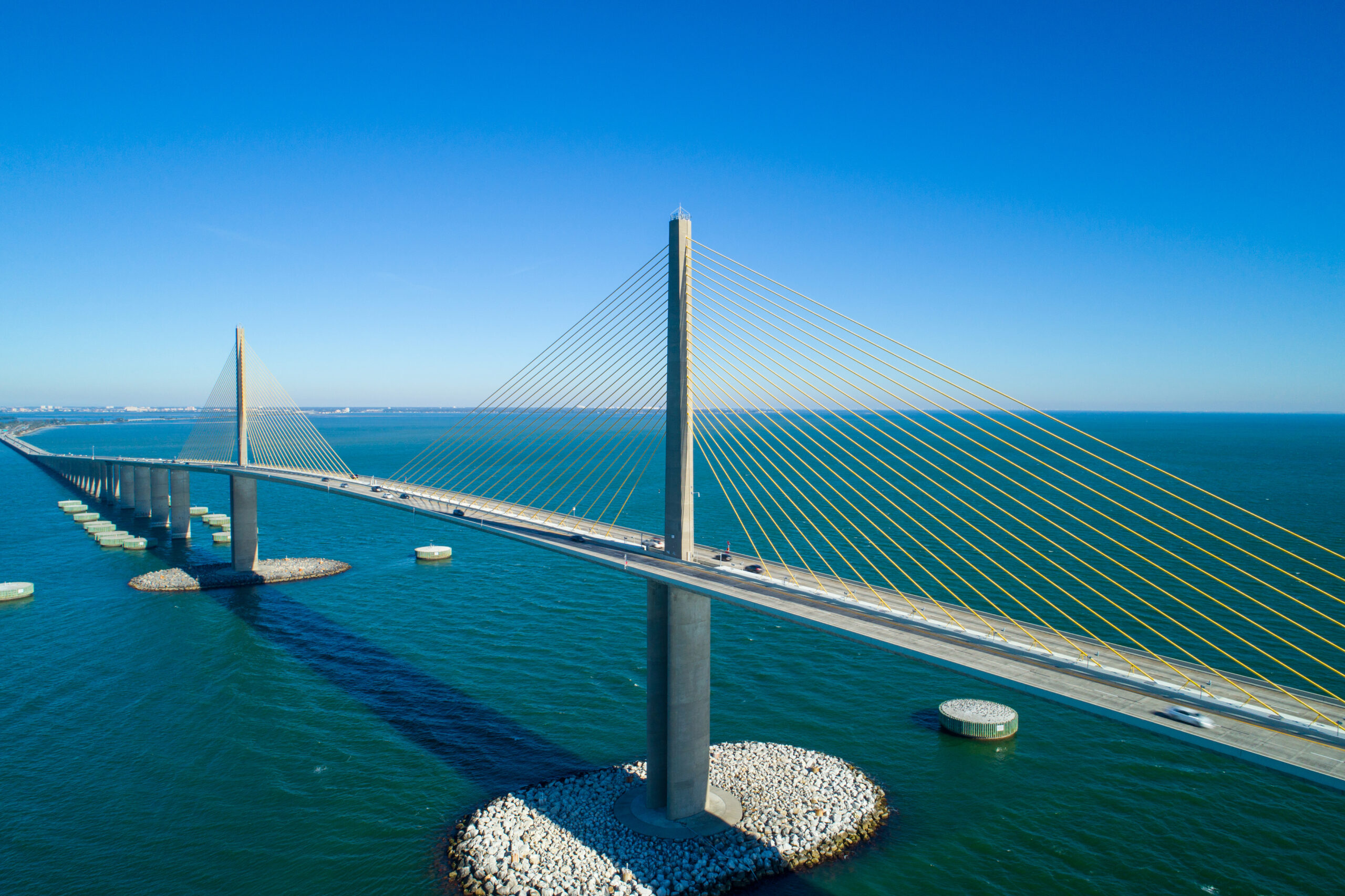 tips for driving safely over Florida bridges